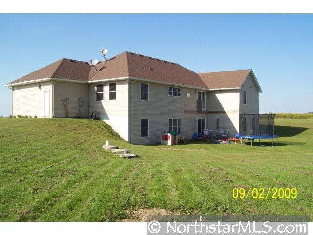 N5052 County Road East Prescott, WI 54021 - Photo 13 of 16 Gallery Image 13
