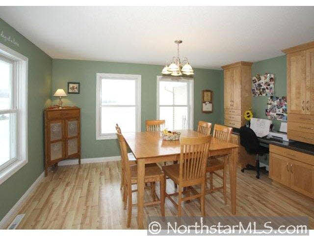 N5052 County Road East Prescott, WI 54021 - Photo 5 of 16 Gallery Image 5