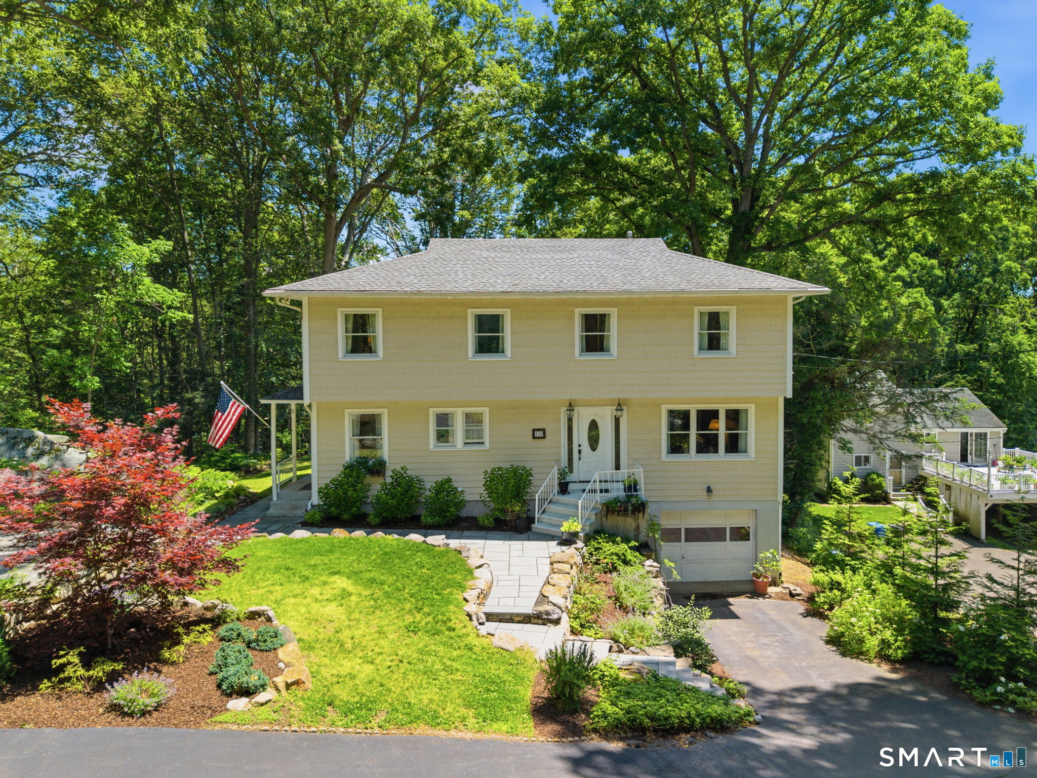100 Old Dike Road Trumbull, CT 06611 - Photo 40 of 40