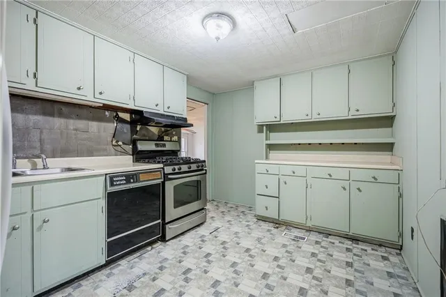 $82,500 | 6928 Highway 31, Arcadia, NY 14513