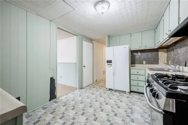 $82,500 | 6928 Highway 31, Arcadia, NY 14513