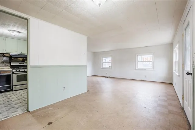 $82,500 | 6928 Highway 31, Arcadia, NY 14513