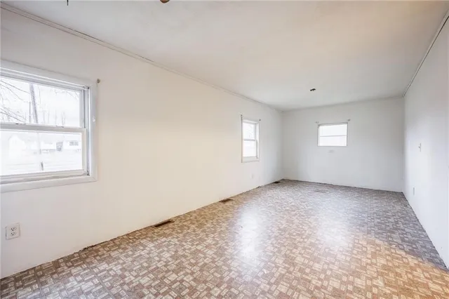 $82,500 | 6928 Highway 31, Arcadia, NY 14513