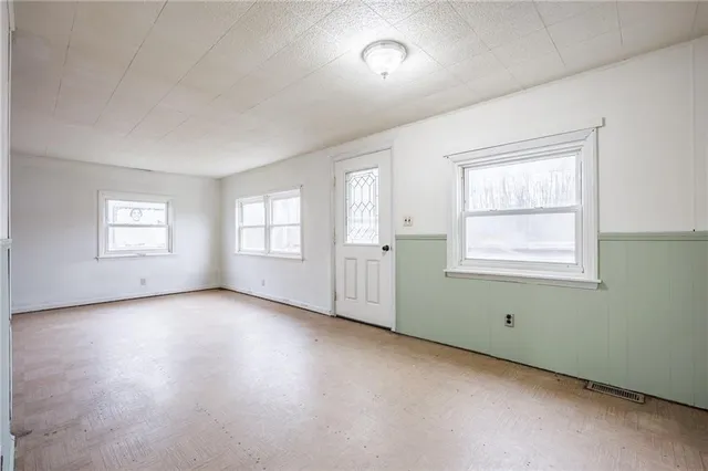 $82,500 | 6928 Highway 31, Arcadia, NY 14513