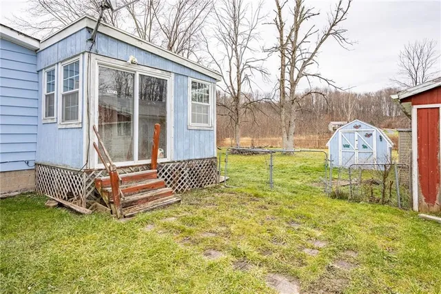 $82,500 | 6928 Highway 31, Arcadia, NY 14513