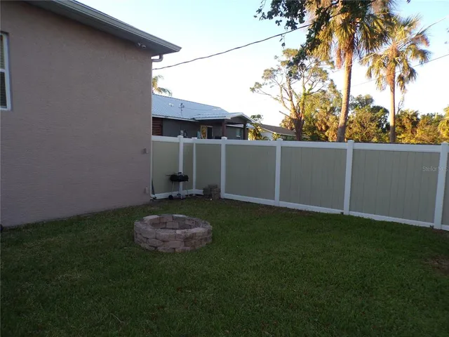 $4,000 | 309 Skylark Lane Northwest, Port Charlotte, FL 33952