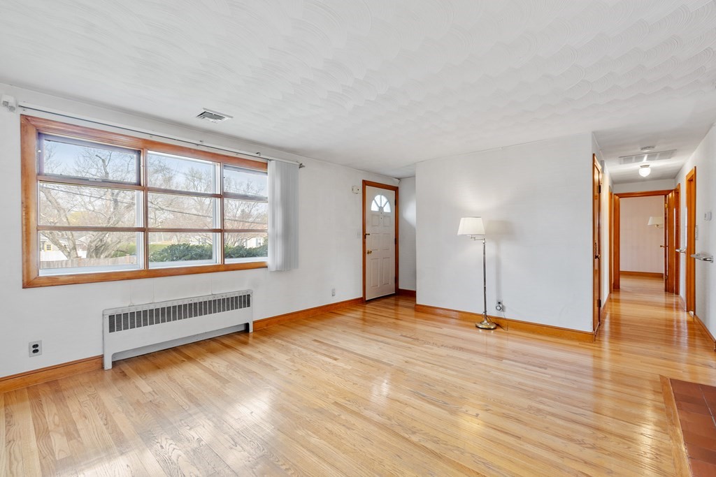 3 Melo Road Woburn, MA 01801 - Photo 15 of 29