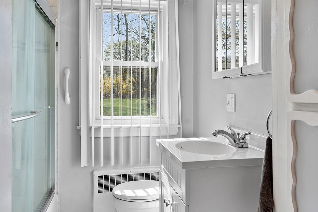 3 Melo Road Woburn, MA 01801 - Photo 16 of 29