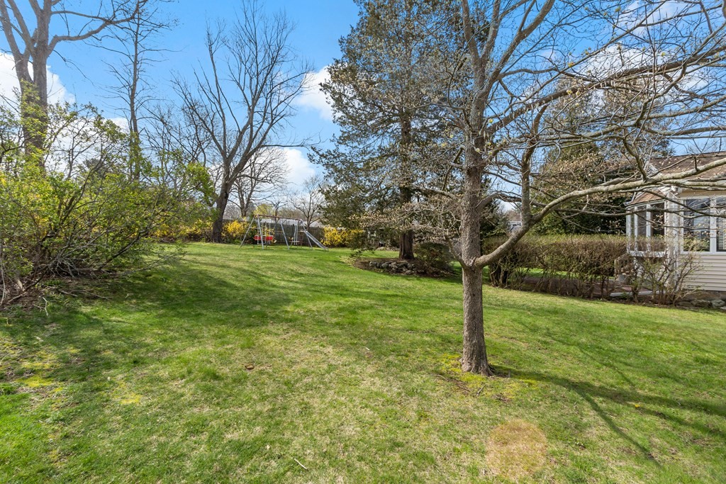 3 Melo Road Woburn, MA 01801 - Photo 5 of 29