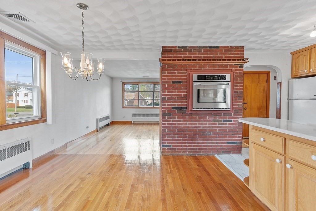 3 Melo Road Woburn, MA 01801 - Photo 9 of 29