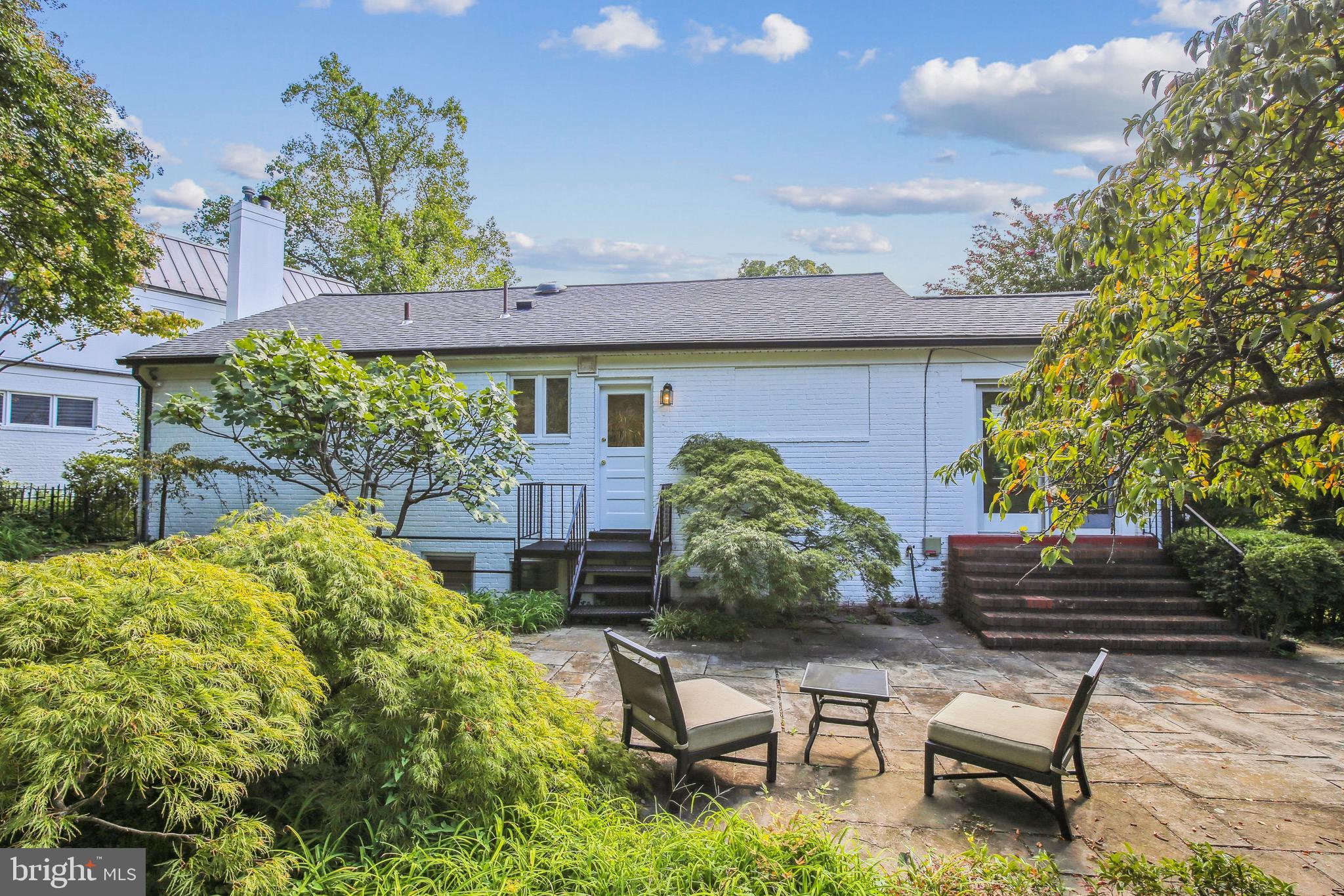 4531 Q Place Northwest Washington, DC 20007 - Photo 41 of 58 Excellent opportunity for summer entertaining