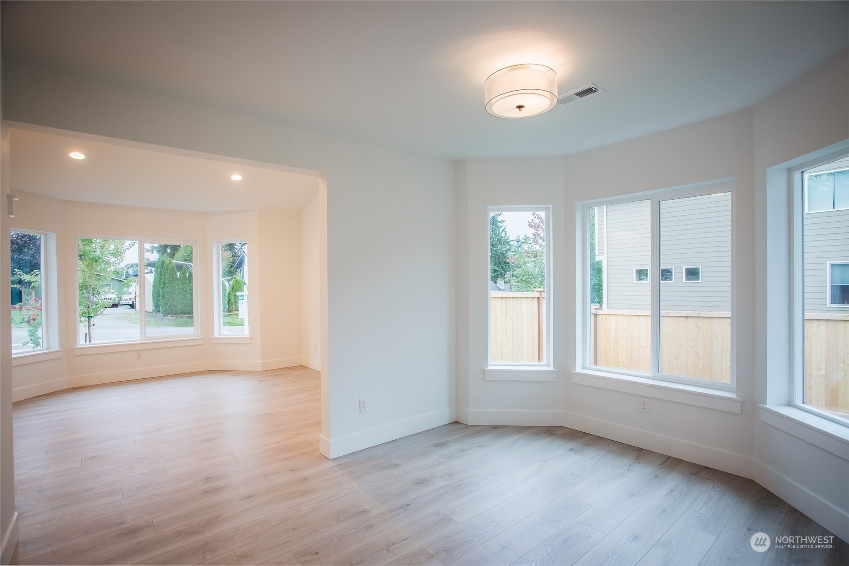 14040 Southeast 200th Street Renton, WA 98058 - Photo 20 of 23 Gallery Image 20
