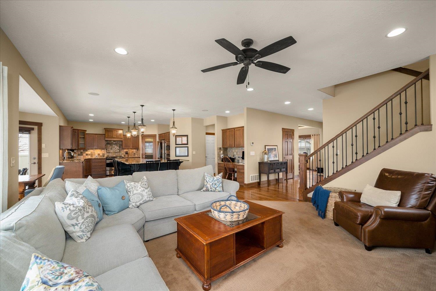 17607 East Daystar Road Spokane Valley, WA 99016 - Photo 6 of 38 Gallery Image 6