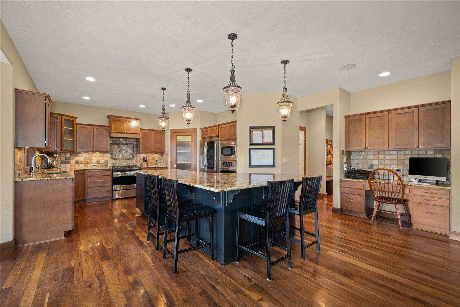 17607 East Daystar Road Spokane Valley, WA 99016 - Photo 9 of 38 Gallery Image 9