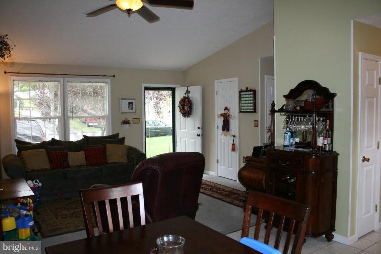 504 North Forrest Street Ranson, WV 25438 - Photo 5 of 8 Family Room #2