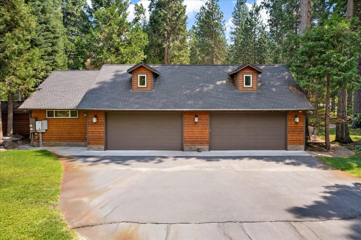 1601 Timber Hills Road Mount Shasta, CA 96067 - Photo 17 of 74 a view of outdoor space yard and garage