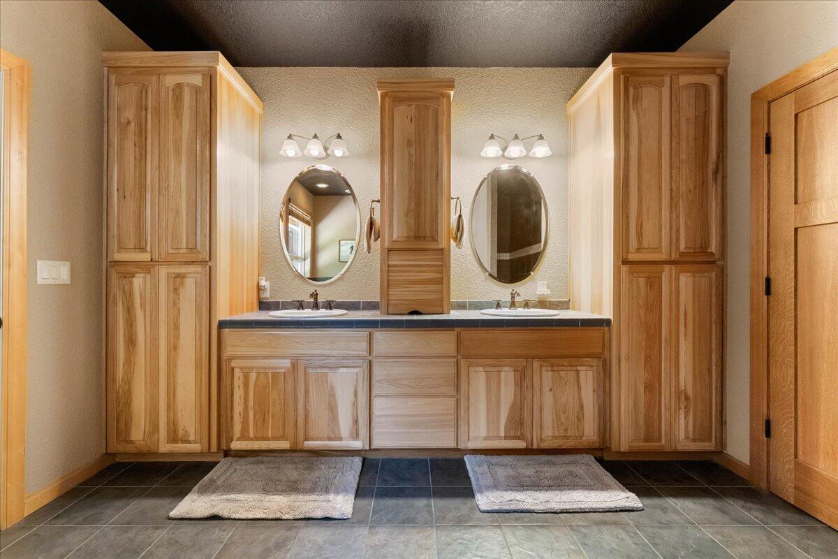 1601 Timber Hills Road Mount Shasta, CA 96067 - Photo 42 of 74 41-DSC03373