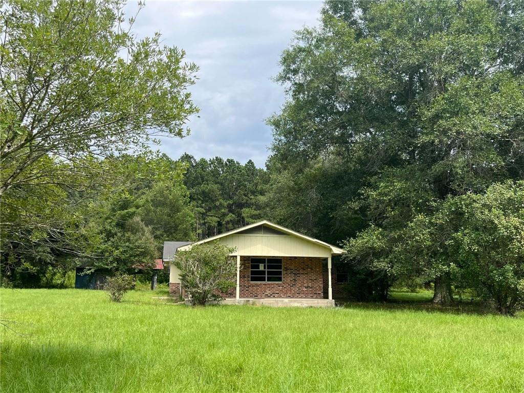 1445 Goldonna Road Goldonna, LA 71031 - Photo 1 of 17 Gallery Image 1