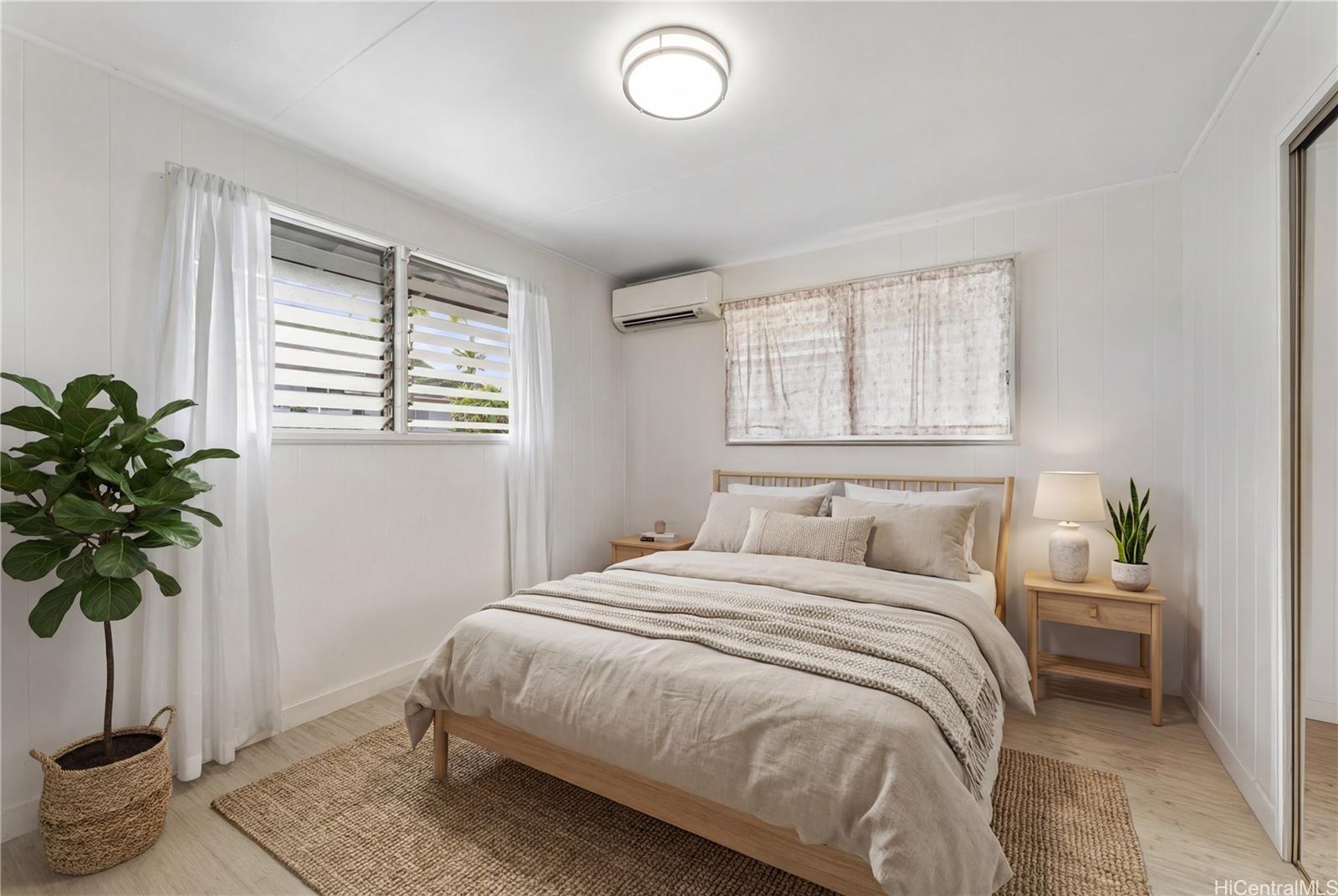 1837 Pacific Heights Road Honolulu, HI 96813 - Photo 10 of 17 Third Bedroom with split AC