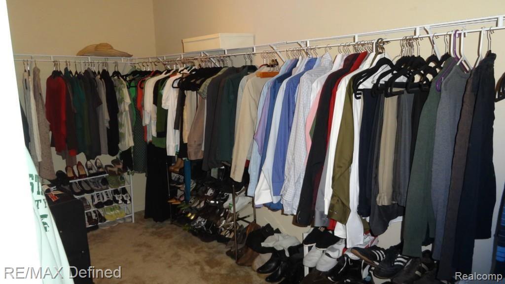 3254 Fantail Drive Rochester, MI 48309 - Photo 40 of 46 "To Die For" walk in closet off the master