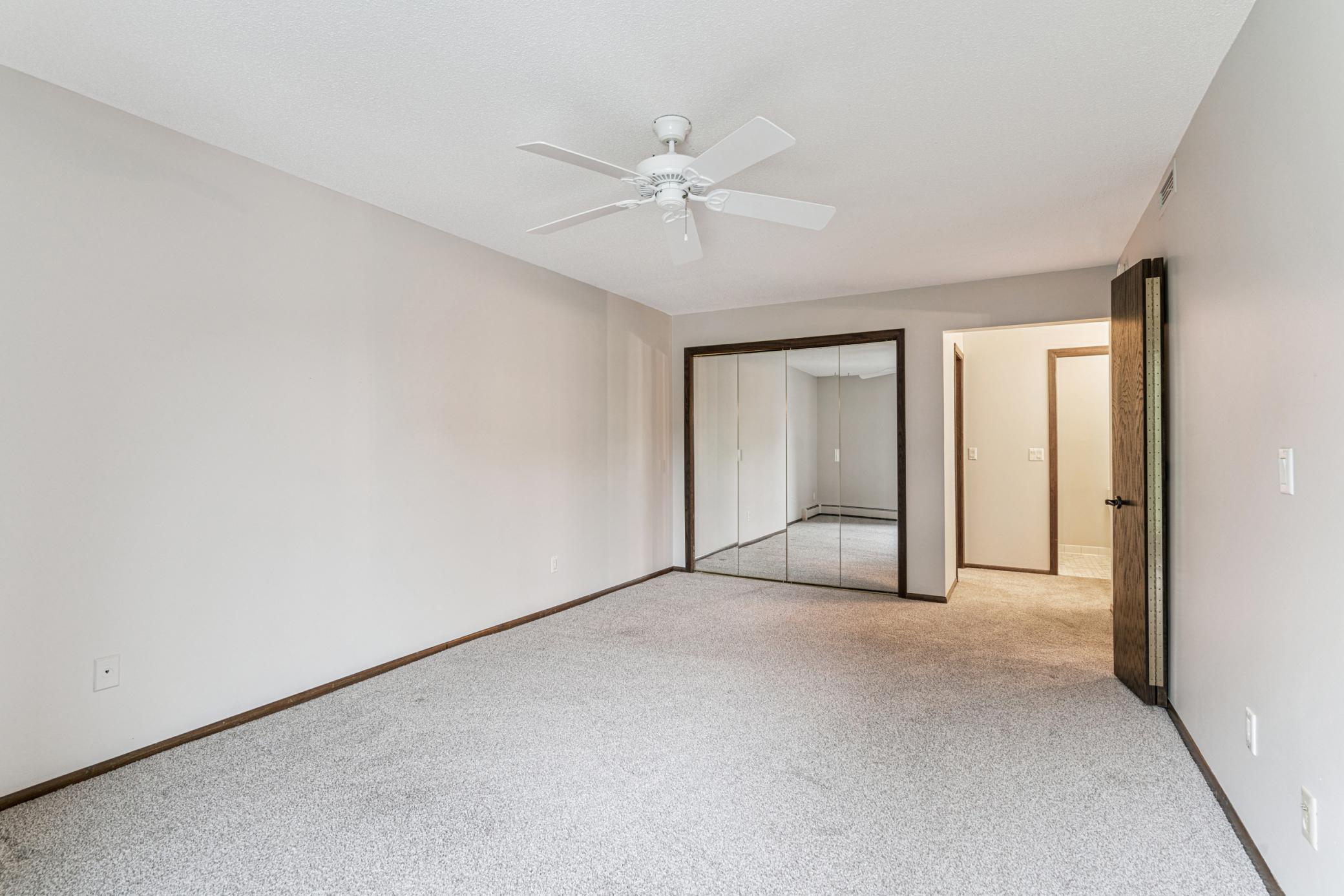 8441 Irwin Road, Unit 110 Bloomington, MN 55437 - Photo 19 of 32