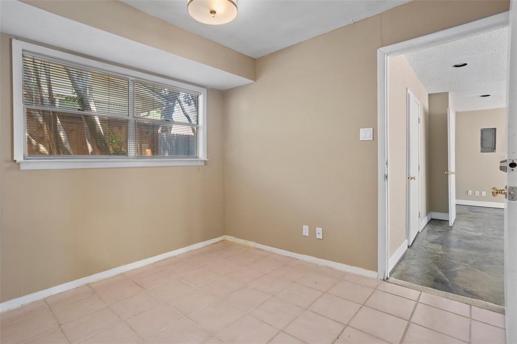 6948 Valhalla Road Fort Worth, TX 76116 - Photo 15 of 36