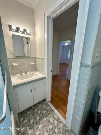 $1,600 | 101 South Main Street, Bath, NC 27808