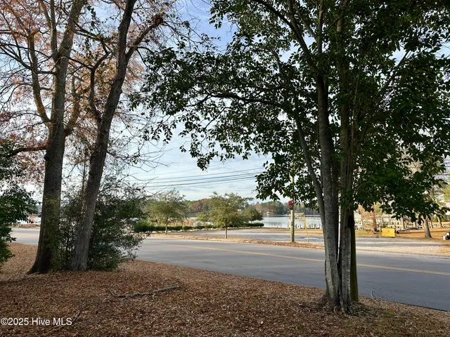 $1,600 | 101 South Main Street, Bath, NC 27808