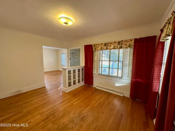 $1,600 | 101 South Main Street, Bath, NC 27808