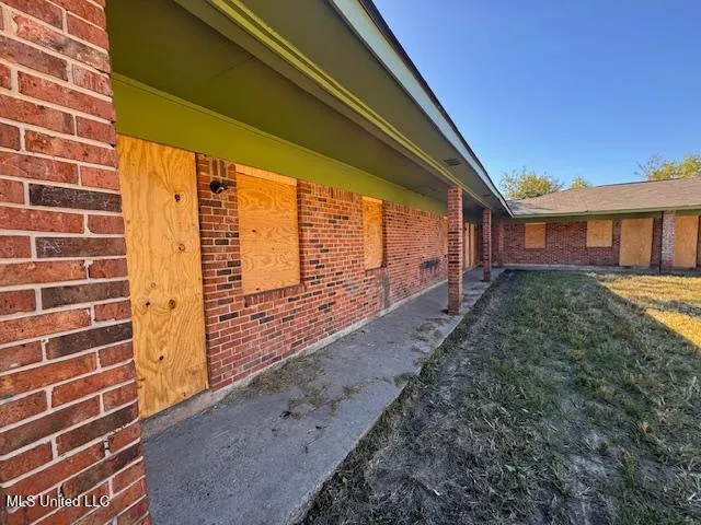 $105,000 | 3901 Camellia Street, Moss Point, MS 39563