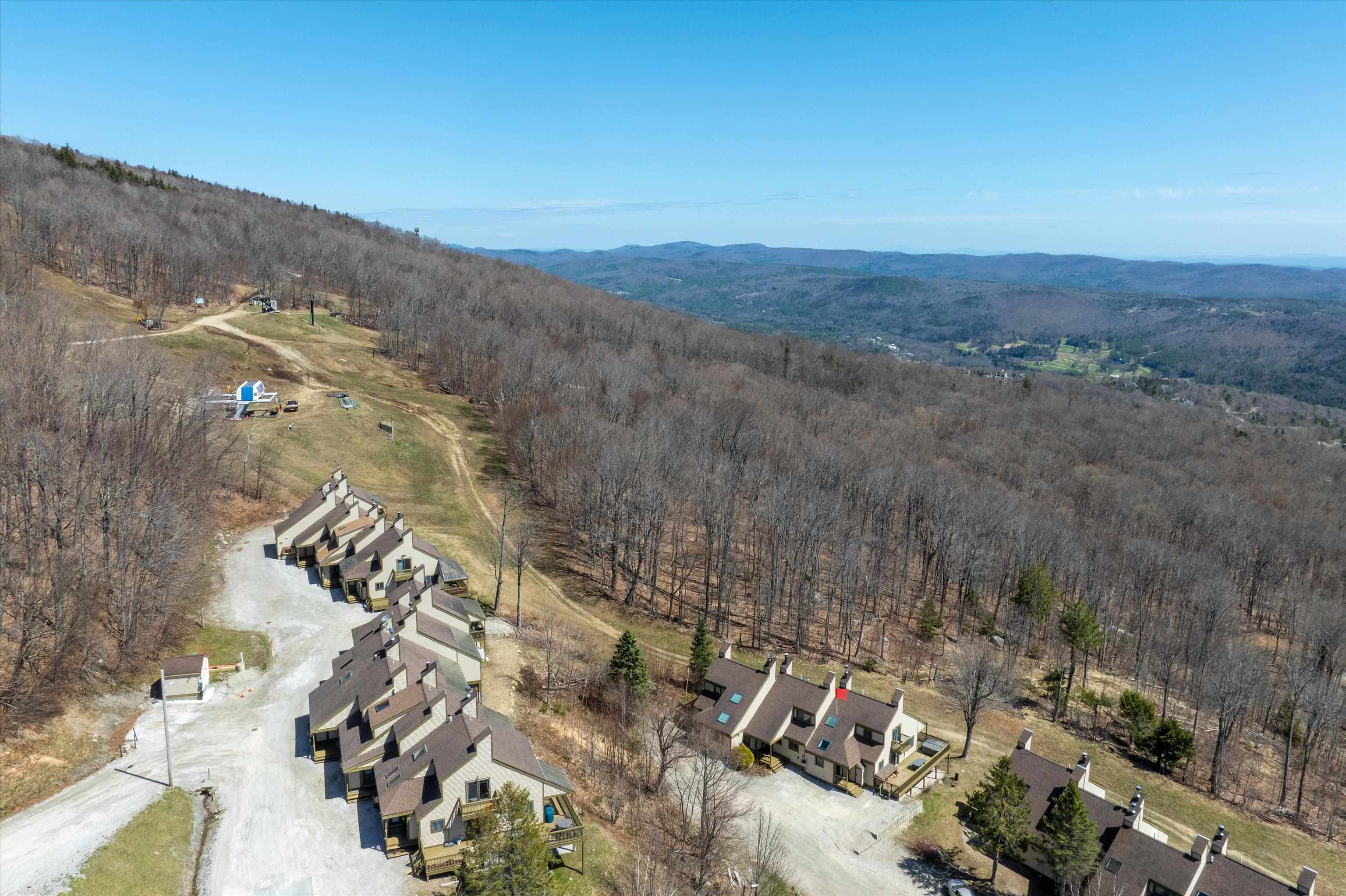 266 Okemo Trailside Extension, Unit 33B Ludlow, VT 05149 - Photo 27 of 40