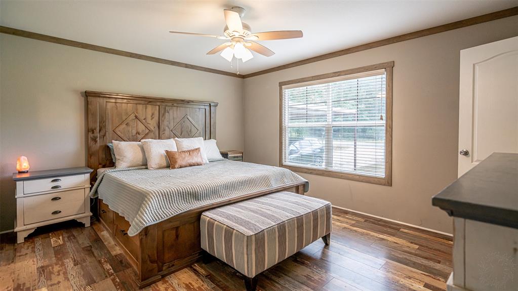 4501 Rhea Road Granbury, TX 76049 - Photo 11 of 29 Spacious primary bedroom