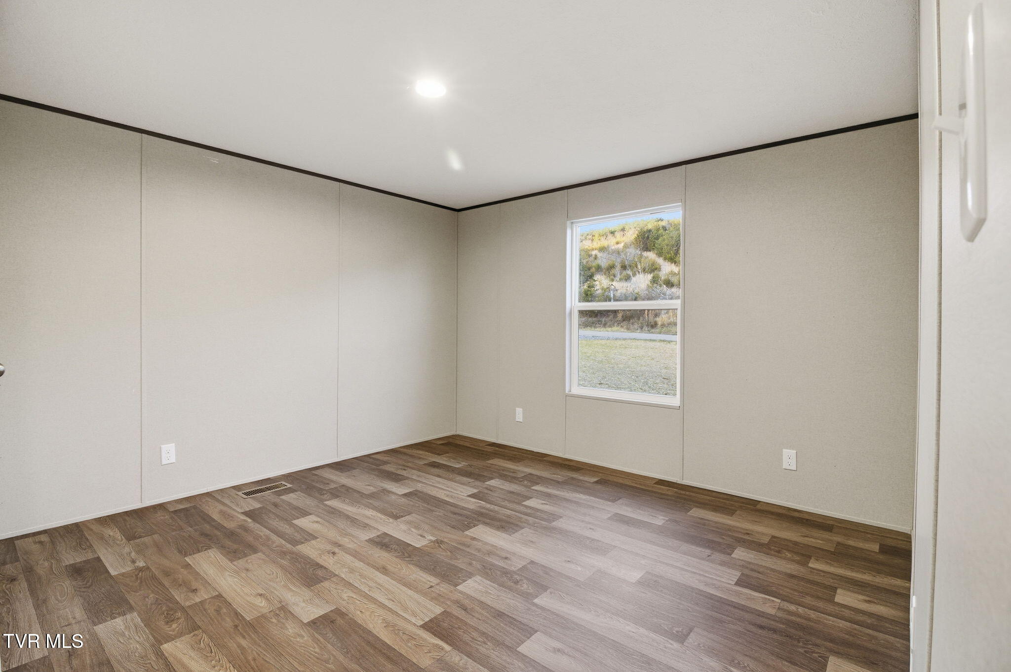 185 Union Road Greeneville, TN 37745 - Photo 20 of 47 24-web-or-mls-DZ3A2301