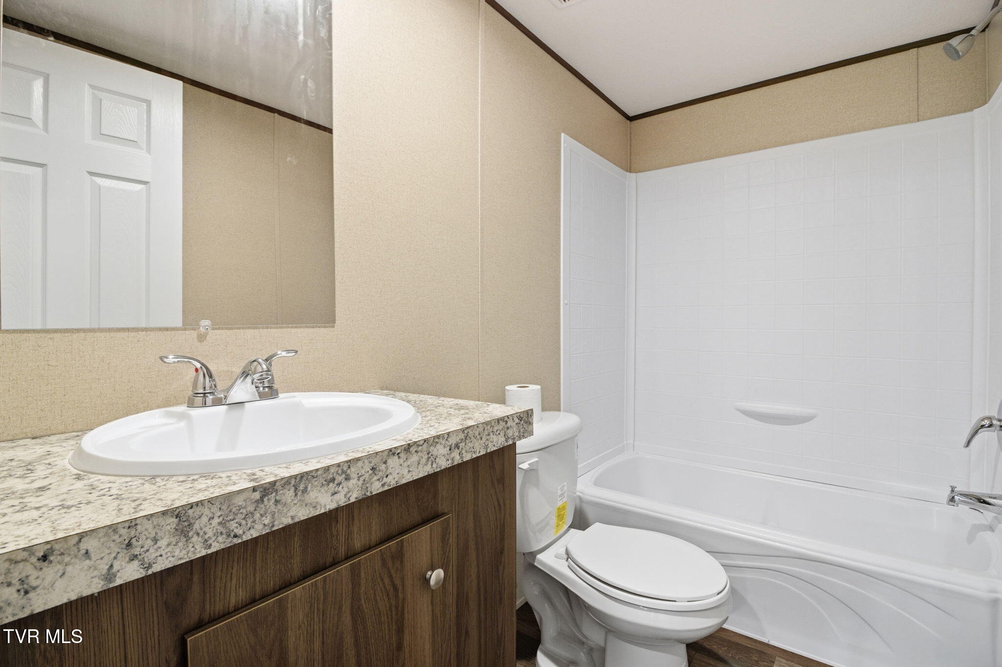 185 Union Road Greeneville, TN 37745 - Photo 28 of 47 26-web-or-mls-DZ3A2309