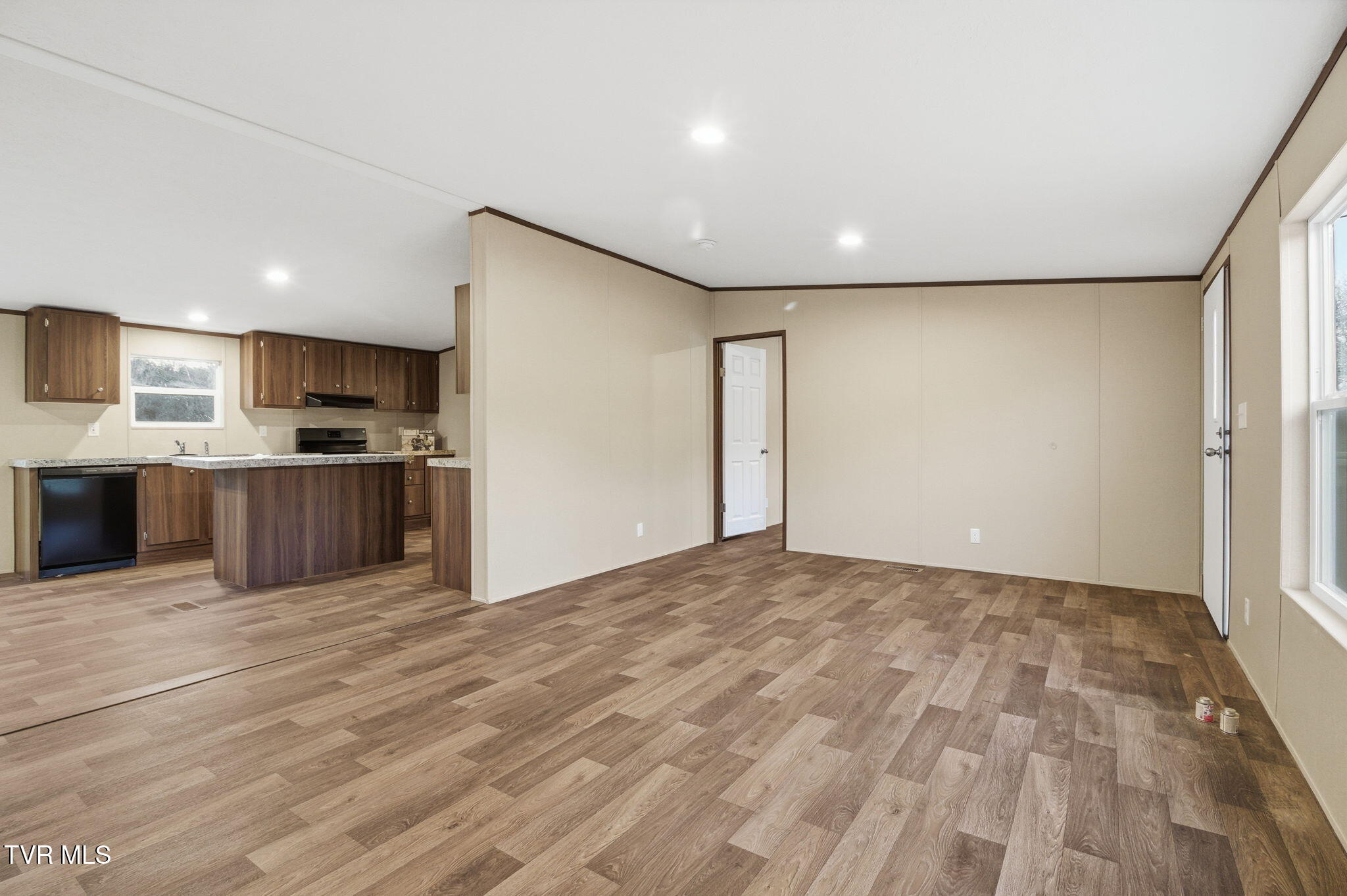 185 Union Road Greeneville, TN 37745 - Photo 7 of 47 9-web-or-mls-DZ3A2241