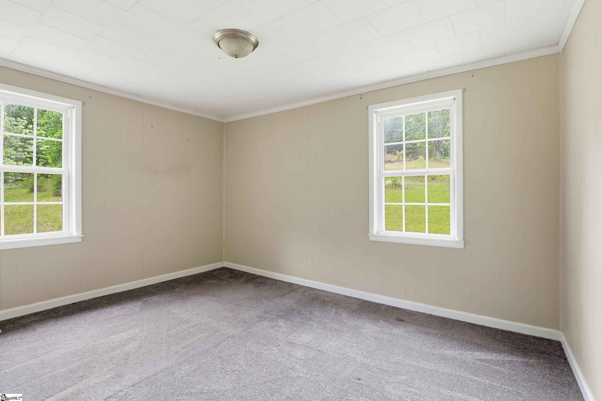 231 State Rd S-42-2985 Landrum, SC 29356 - Photo 15 of 30