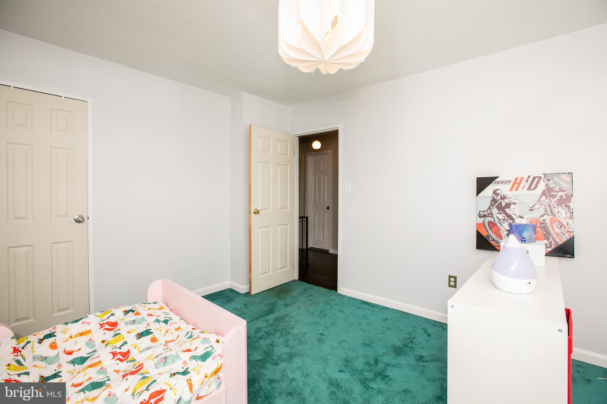 37 Albemarle Road Hamilton, NJ 08690 - Photo 30 of 33