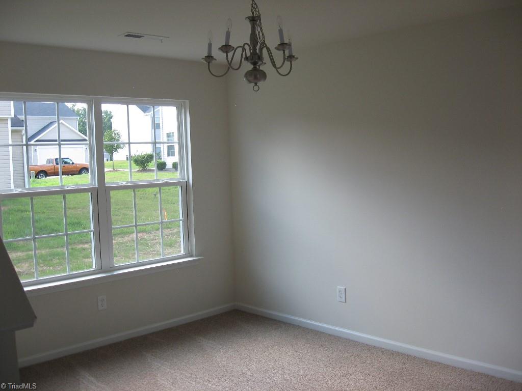 3255 Grandview Club Road Pfafftown, NC 27040 - Photo 3 of 10 Gallery Image 3