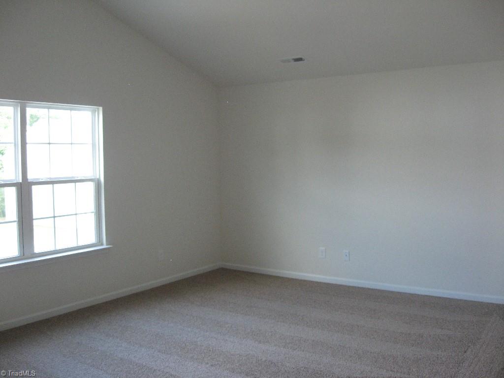 3255 Grandview Club Road Pfafftown, NC 27040 - Photo 6 of 10 Gallery Image 6