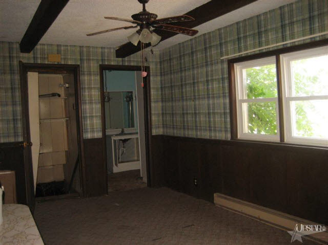 111 South 7th Street Decatur, IN 46733 - Photo 5 of 10