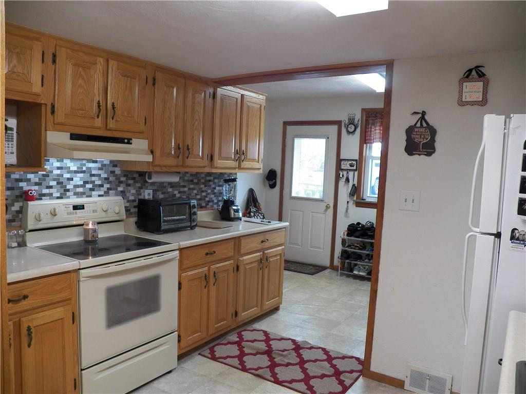3643 Lutheran Church Road Apollo, PA 15613 - Photo 4 of 21