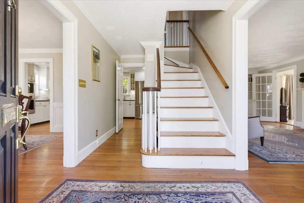 40 Woodard Road Boston, MA 02132 - Photo 6 of 27