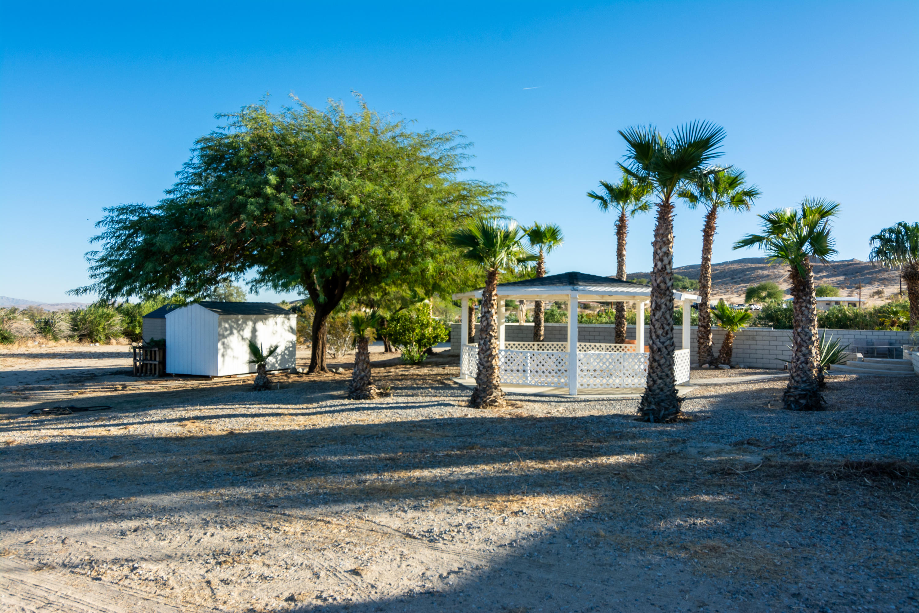 23230 Henry Road Sky Valley, CA 92241 - Photo 33 of 42 23230henryroad-hr-36