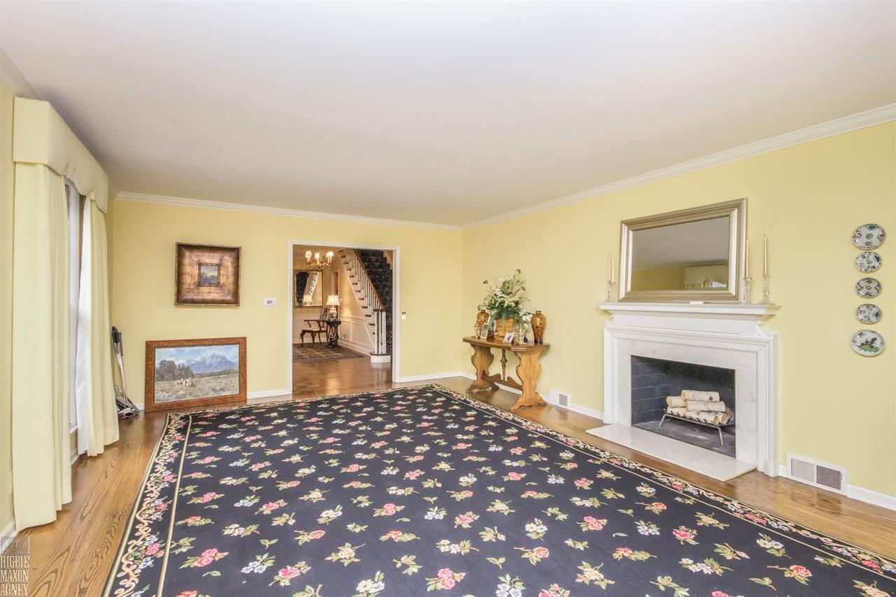 175 Touraine Road Grosse Pointe Farms, MI 48236 - Photo 7 of 31