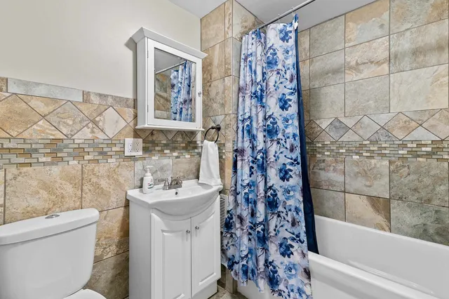 $385,000 | W10062 County Road West, Beaver Dam, WI 53916