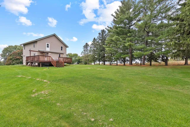 $385,000 | W10062 County Road West, Beaver Dam, WI 53916
