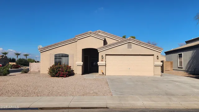$1,800 | 42814 West Irene Road, Maricopa, AZ 85138