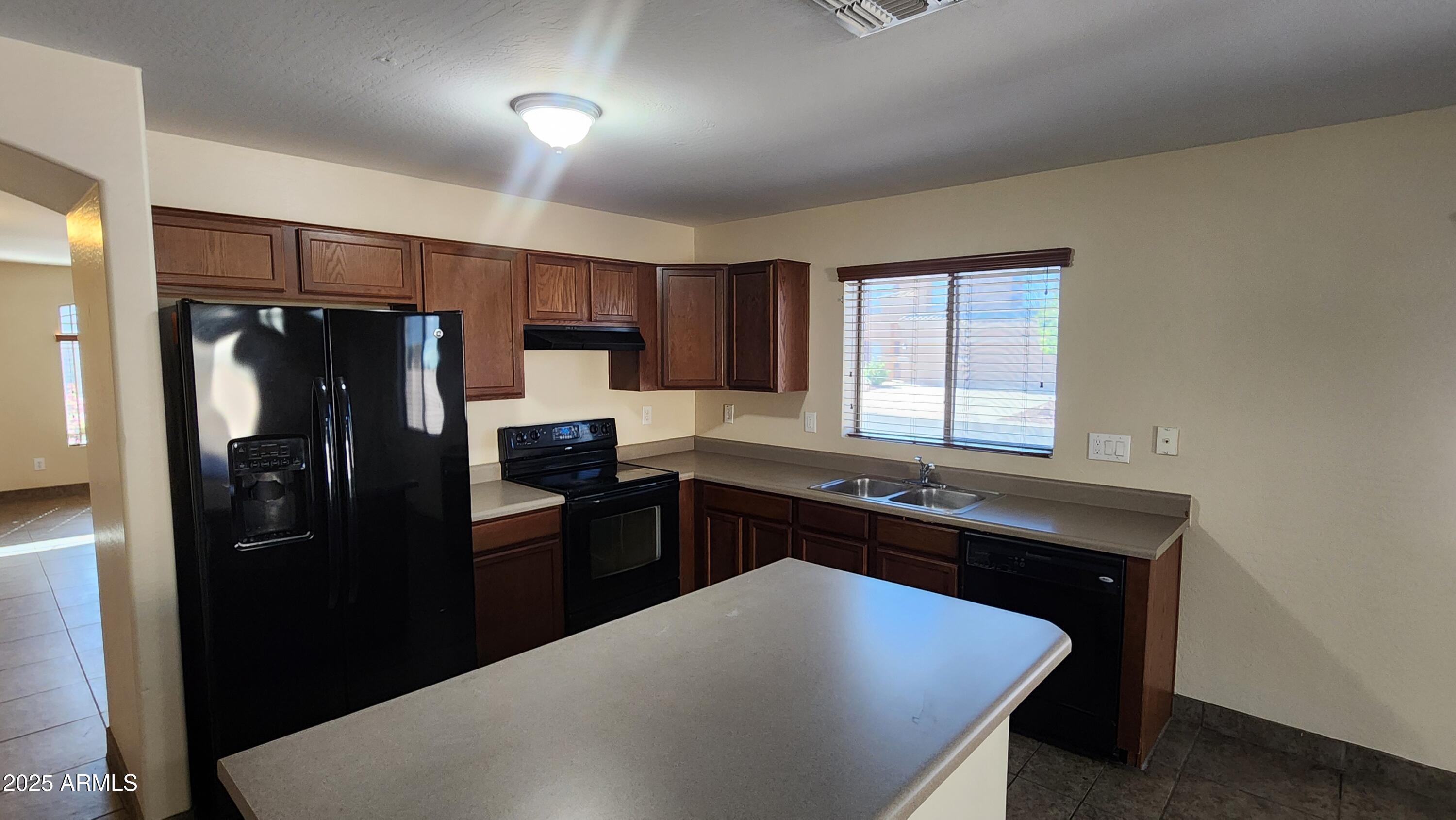 42814 West Irene Road Maricopa, AZ 85138 - Photo 8 of 18 1000026272