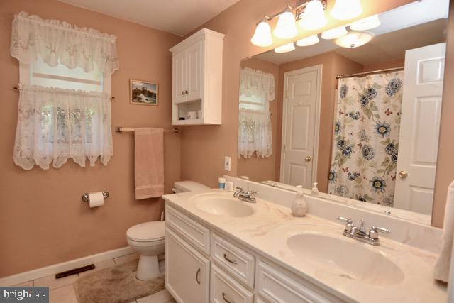 128 Aspen Avenue Sinking Spring, PA 19608 - Photo 13 of 39 Gallery Image 13