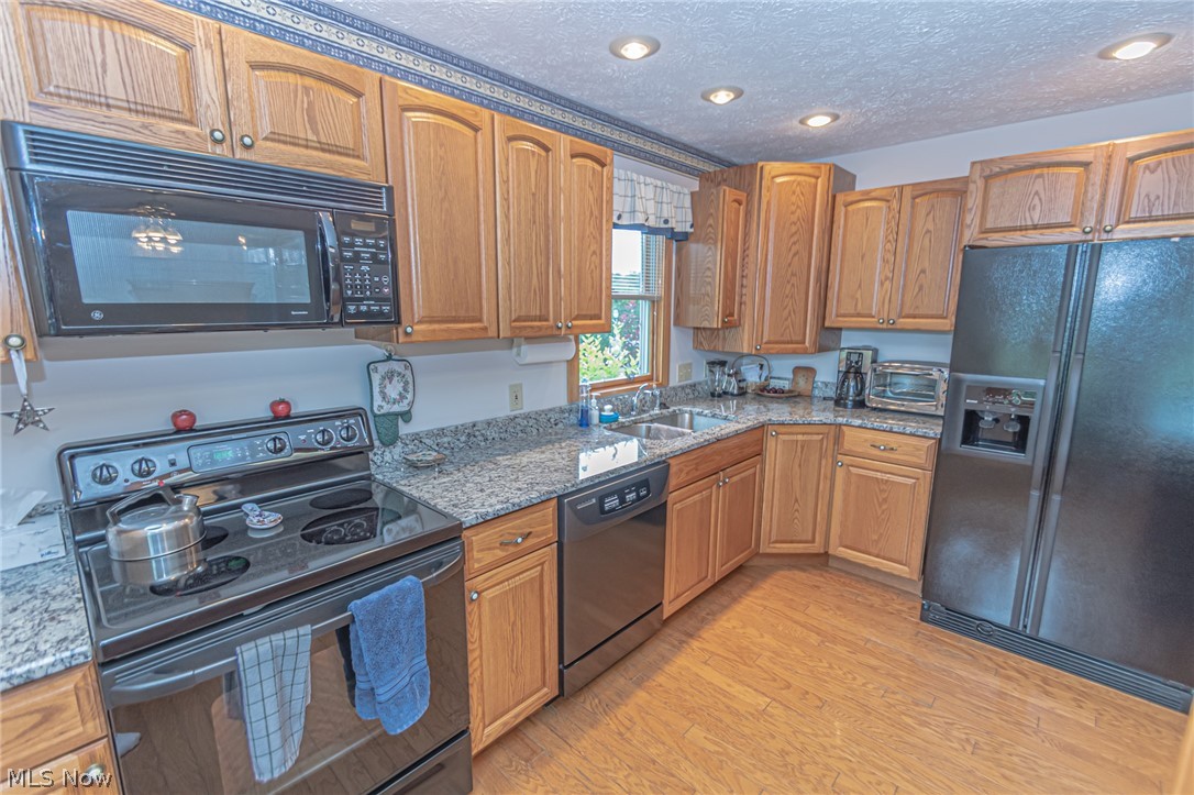 24529 Snell Road Columbia Station, OH 44028 - Photo 10 of 22 Gallery Image 10